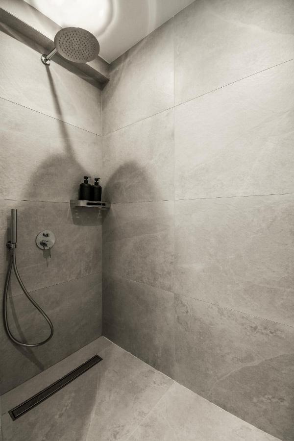 Luxury Downtown Apartment C2 Салоники Экстерьер фото